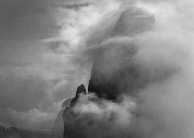 hugged by fog - creative nature, three peaks, drei zinnen, dolomites, mountains