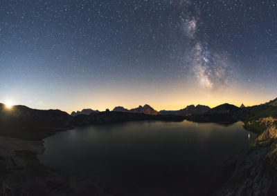 laghi d'olbe, milkyway, moonrise, nightsky