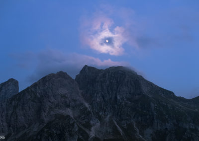 moon - on fire - dolomites - passp giao - mountains