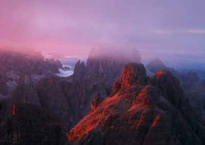 bloody light - zwölfer - red - first sunlight - berge - dolomiten - landscape - mountains