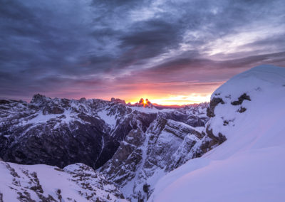 three peaks of lavaredo - sunrise - dolomites - dürrenstein - winter -