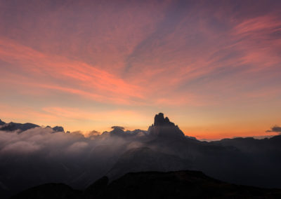 dolomiten - dolomites - berge - mountains - landscape - nature - sunrise - three peaks of lavaredo - drei zinnen - monte piano